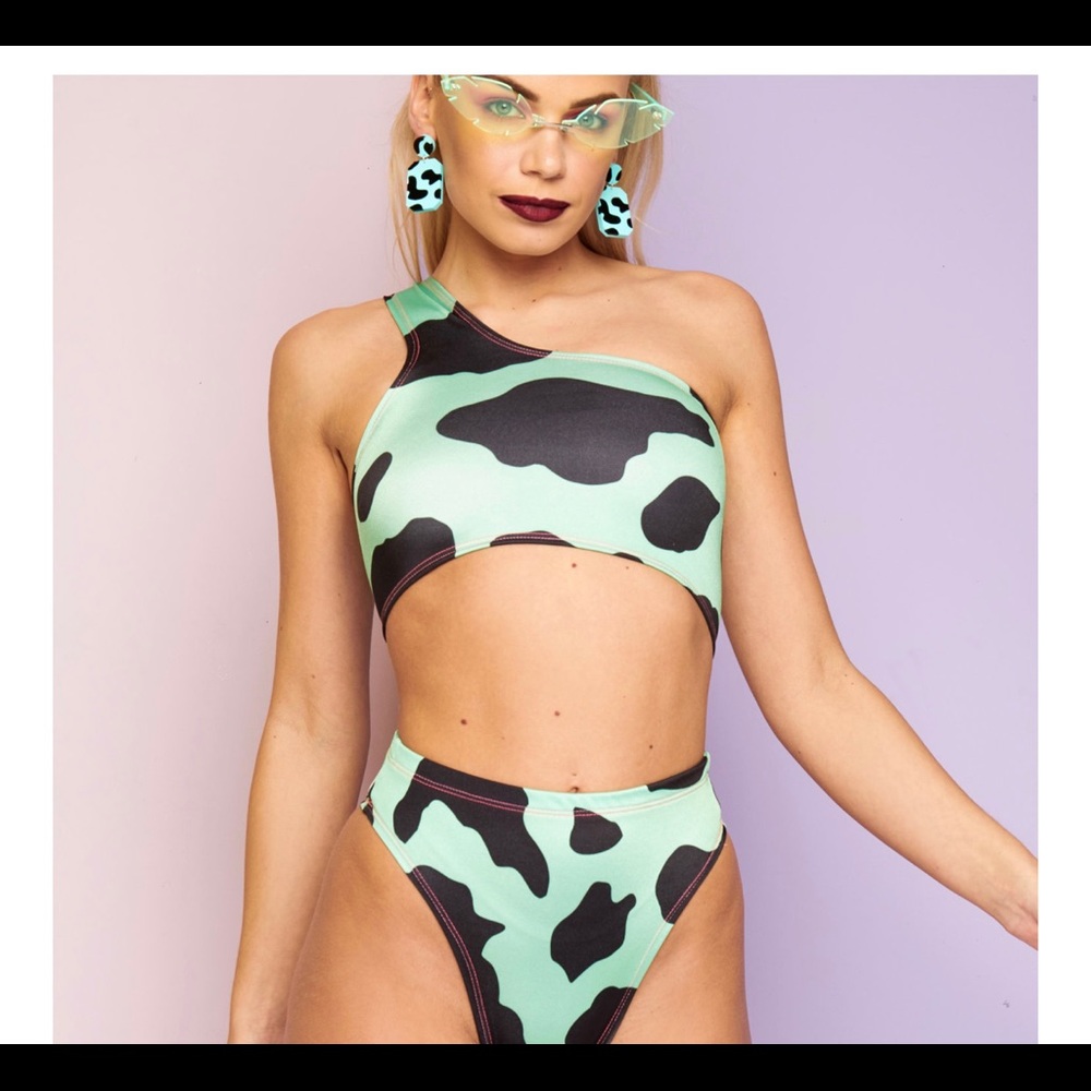 Jade Clark Mint Moo One Shoulder Swim/Fest Top